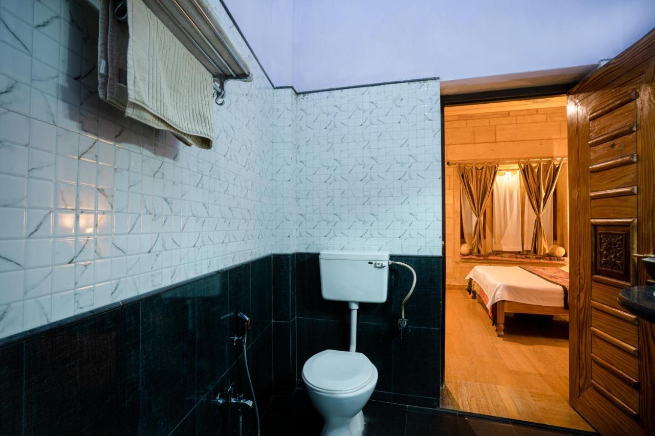 Hotel The Silk Route Jaisalmer Esterno foto