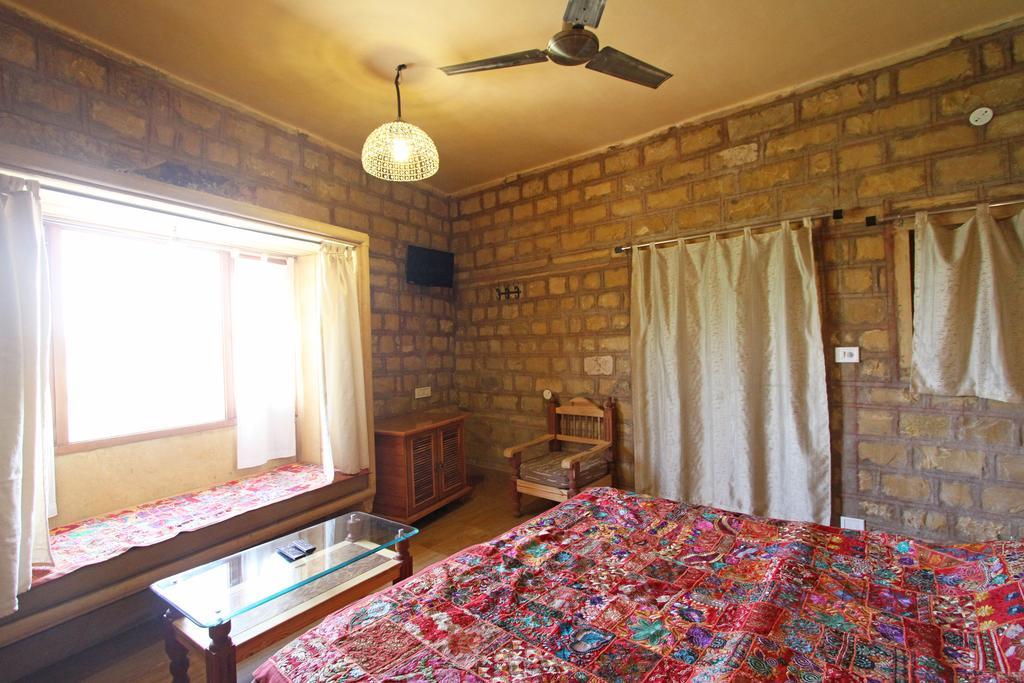 Hotel The Silk Route Jaisalmer Esterno foto