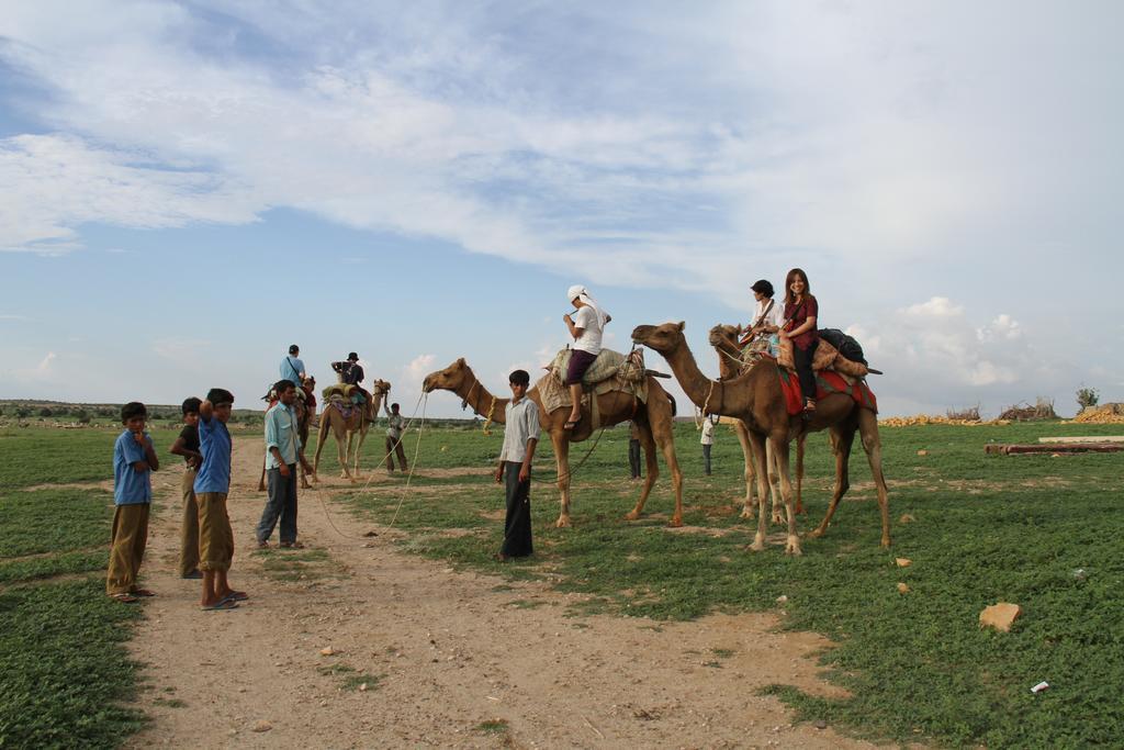 Hotel The Silk Route Jaisalmer Esterno foto
